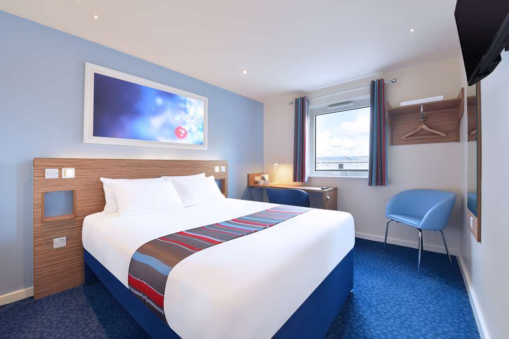 Travelodge Walton On Thames Room photo
